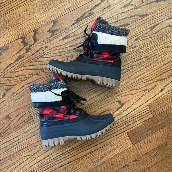 EUC Cougar Shoes / Storm by Cougar - Picture 2 of 12